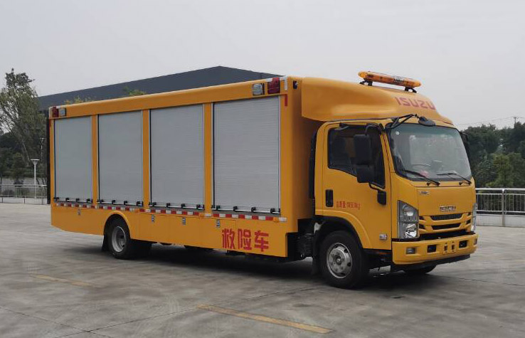 五十鈴救險(xiǎn)車(chē)