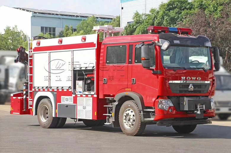 重汽豪沃8噸搶險救援消防車推薦